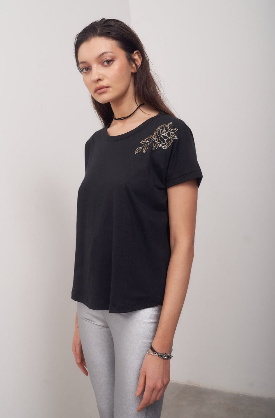 REMERA BLOOM