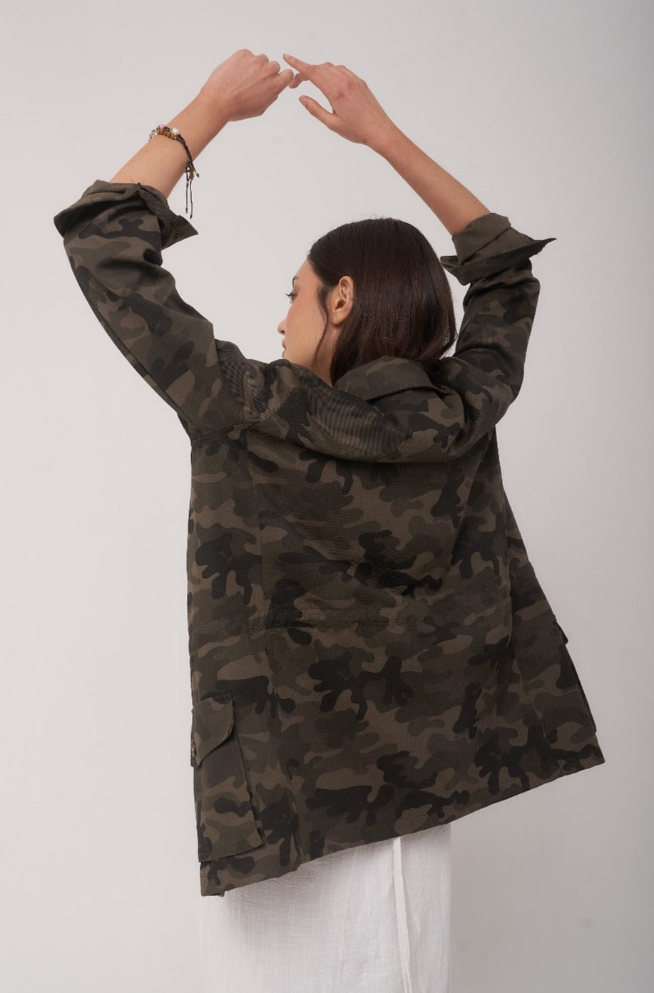 CAMPERA BOND