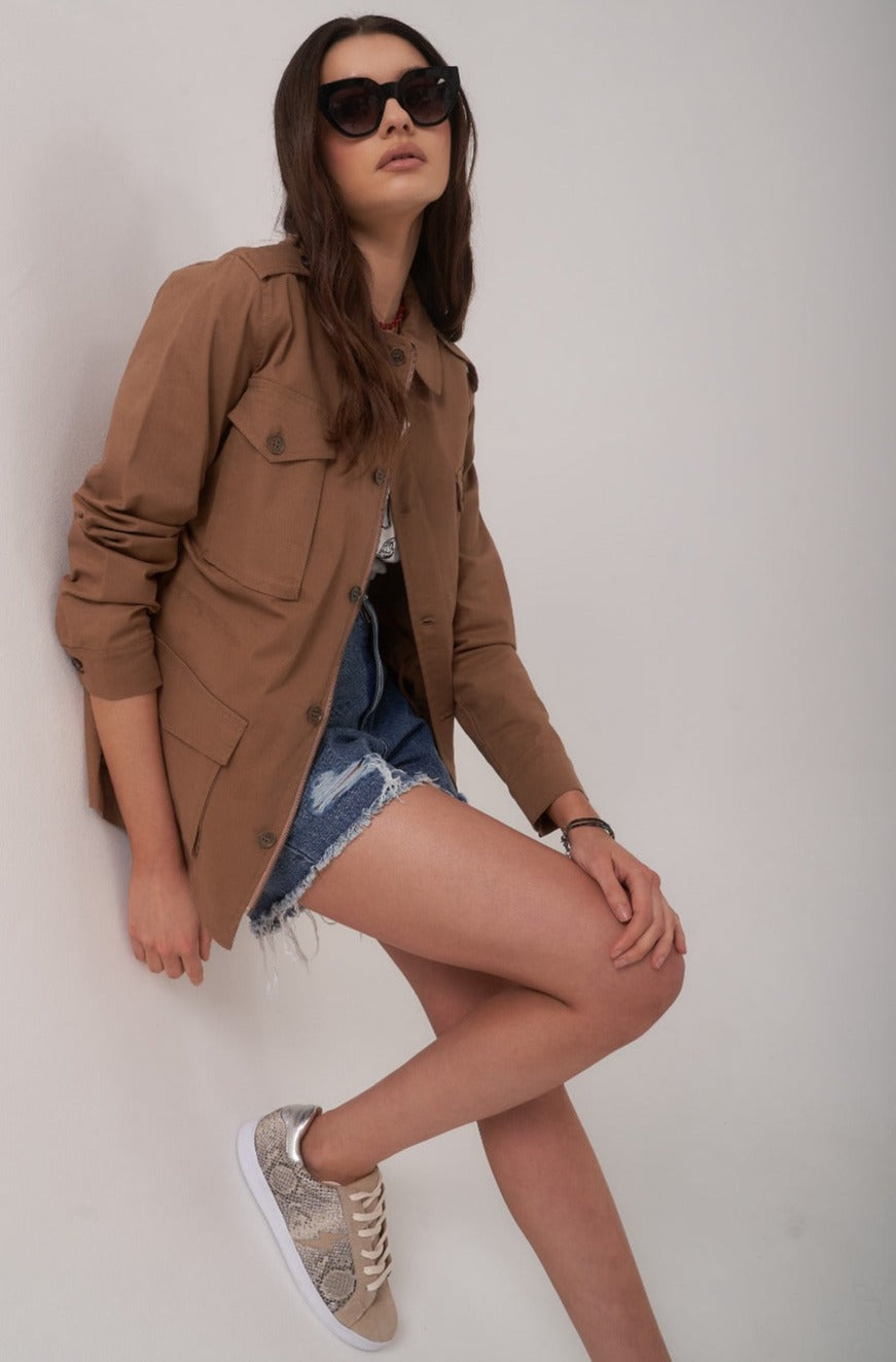 CAMPERA BOND