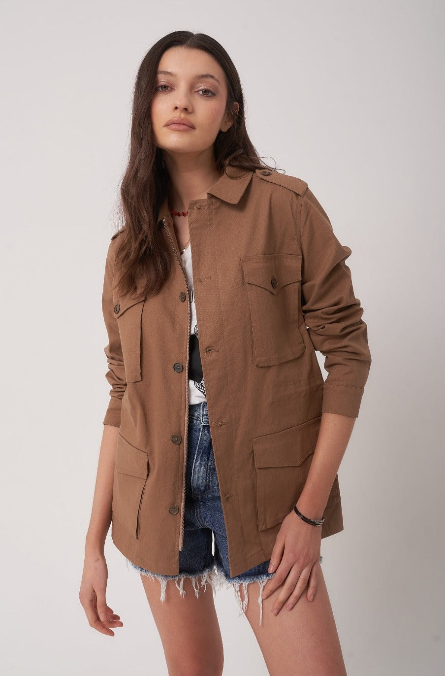 CAMPERA BOND