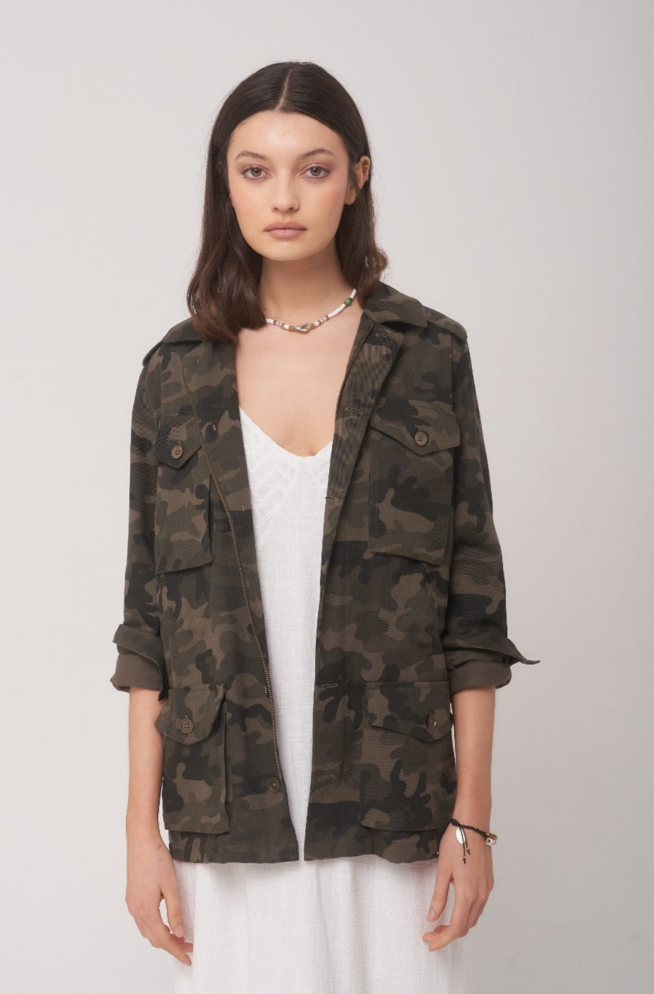 CAMPERA BOND