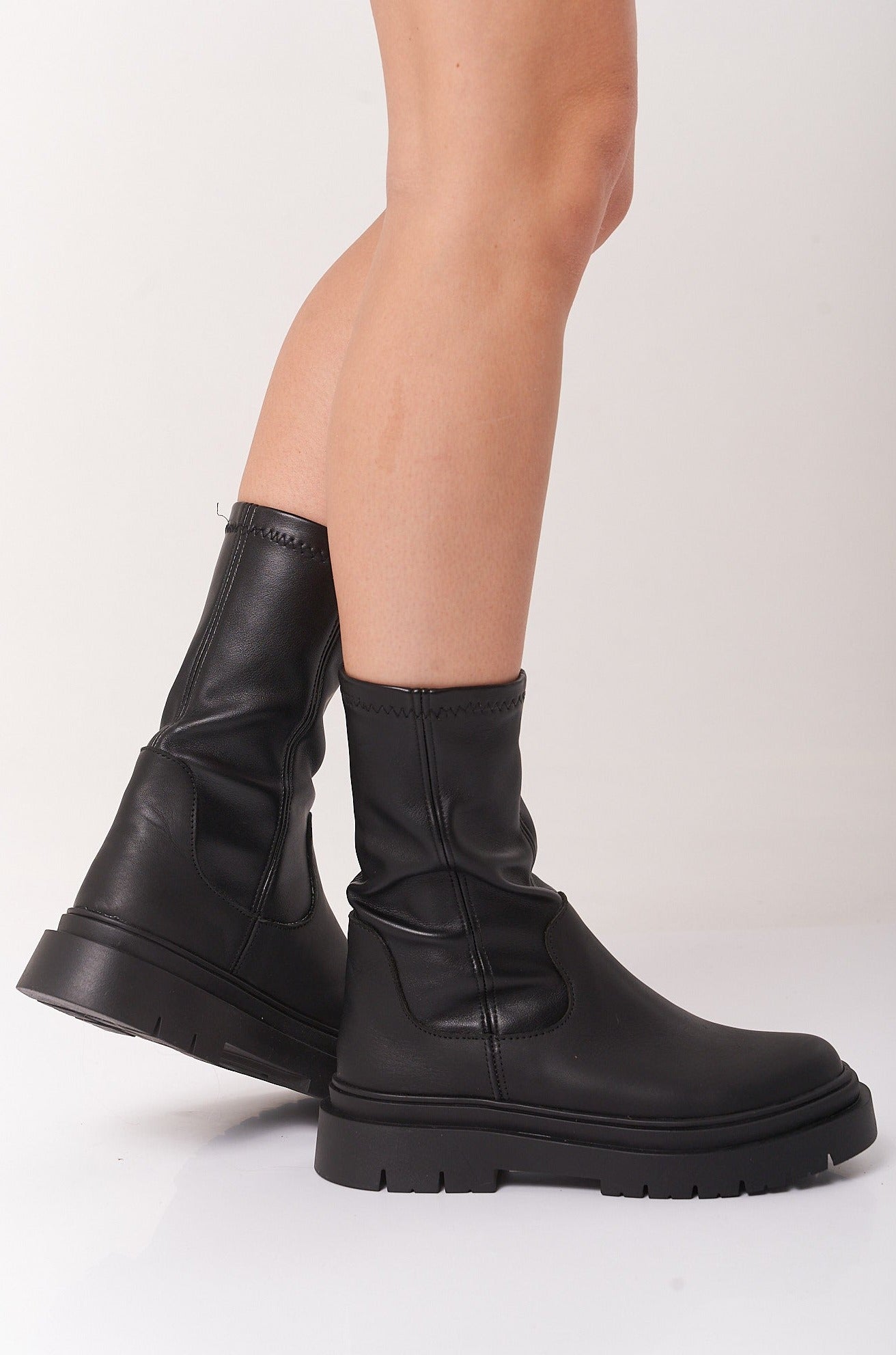 BOTA NOAH
