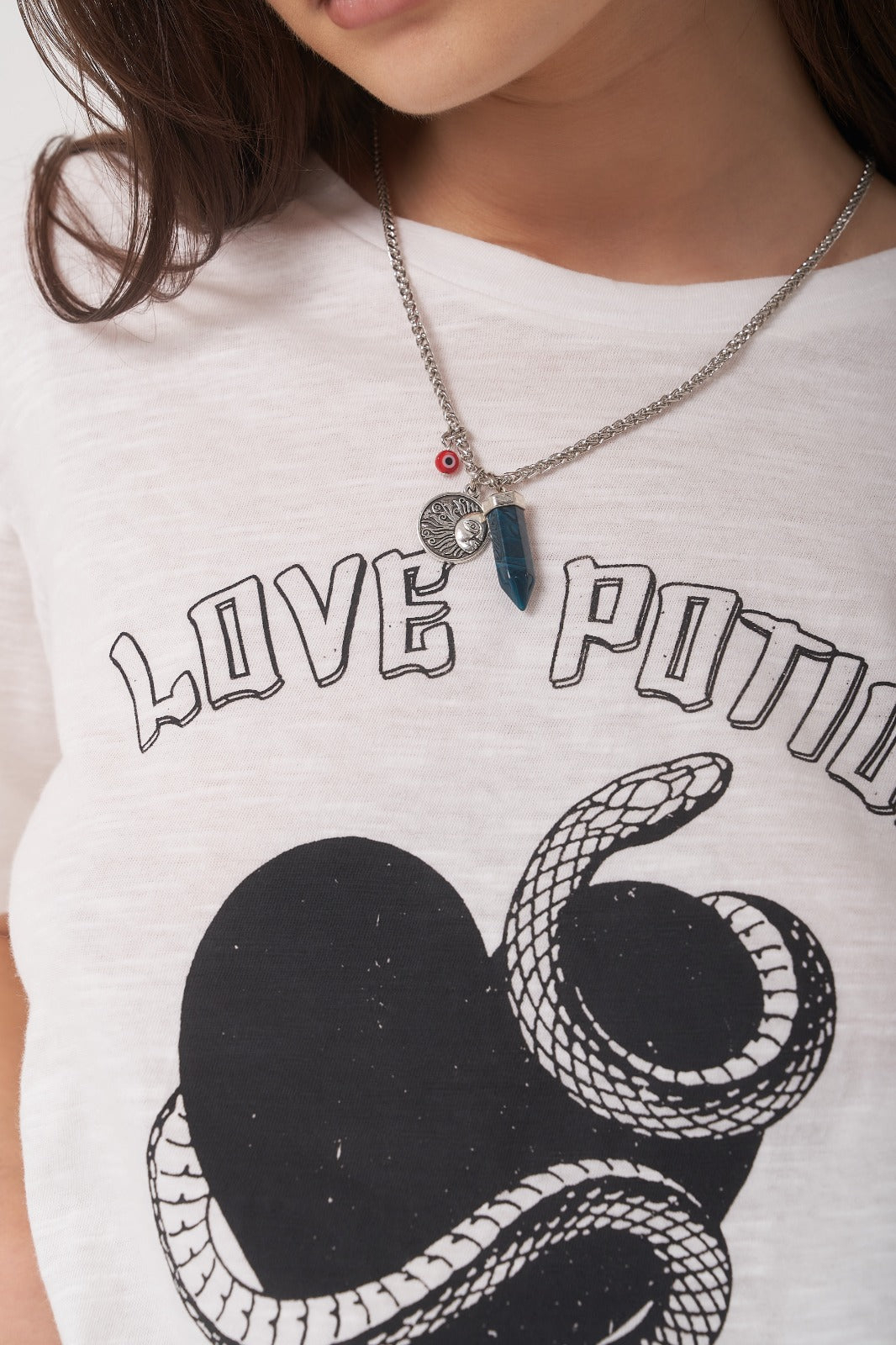 REMERA POISON