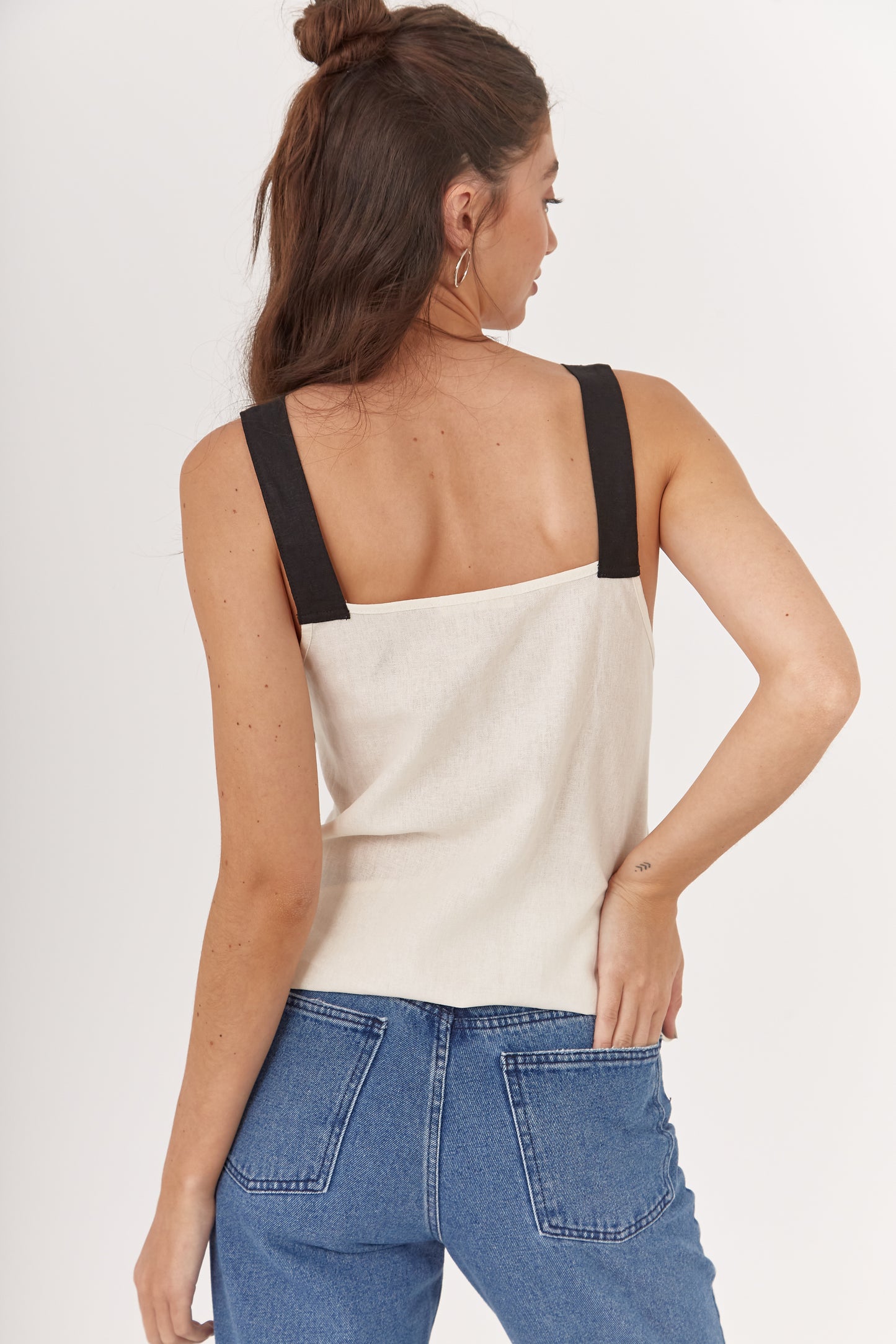 TOP CAPRI