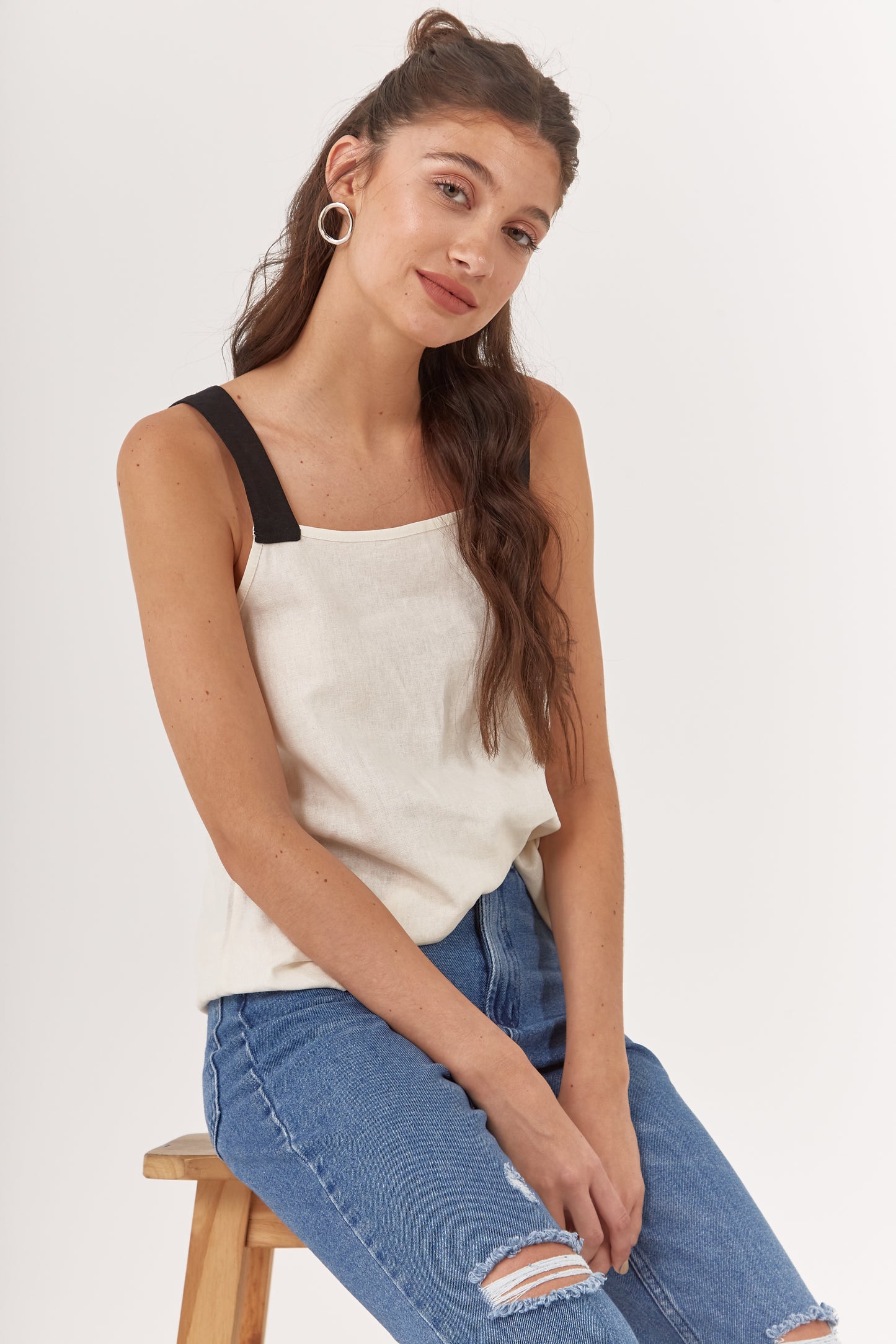 TOP CAPRI
