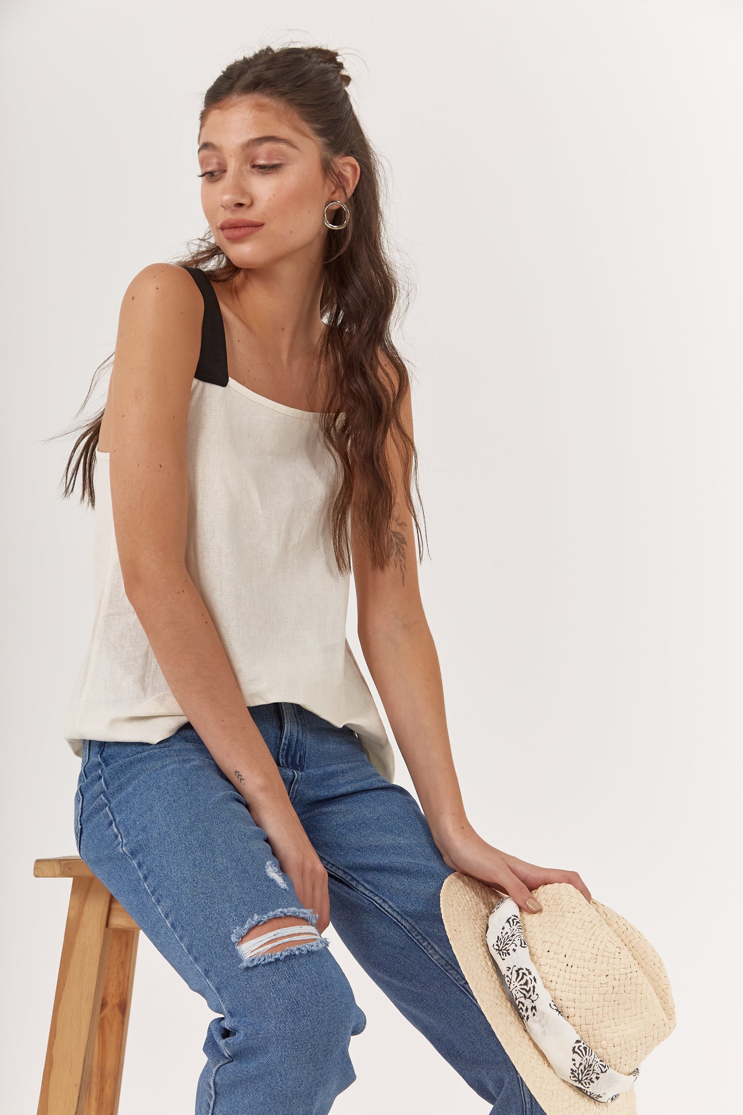 TOP CAPRI