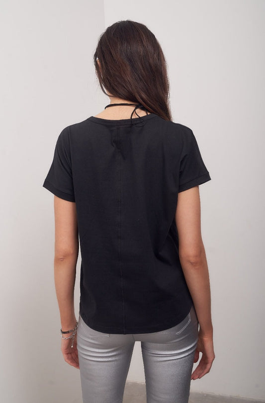 REMERA BLOOM